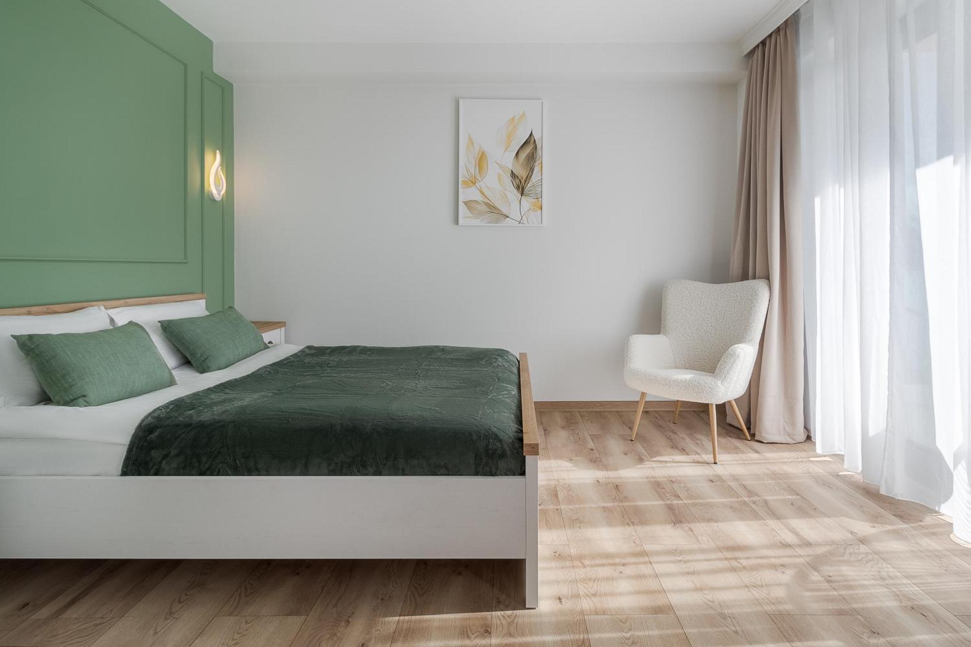 Prime Retreat Near Piata Unirii Apartment Oradea Ngoại thất bức ảnh